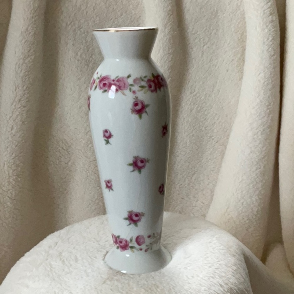 Lefton China Rose Bud Vase